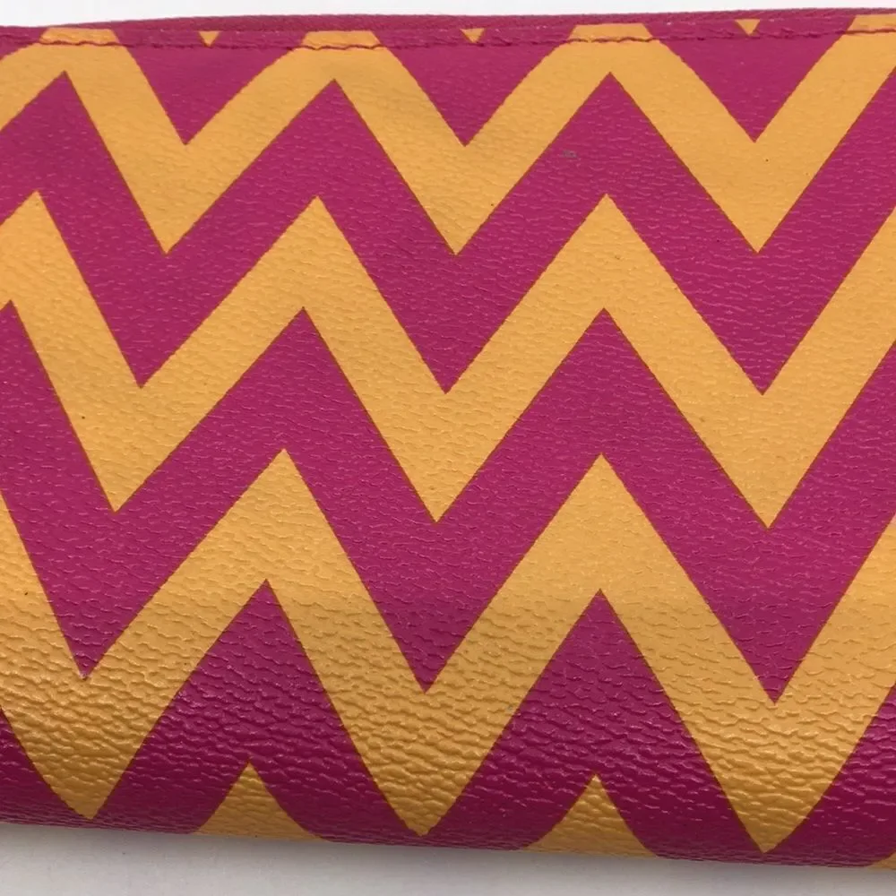Vera Bradley Ziggy Zags Chevron Accordion Wallet